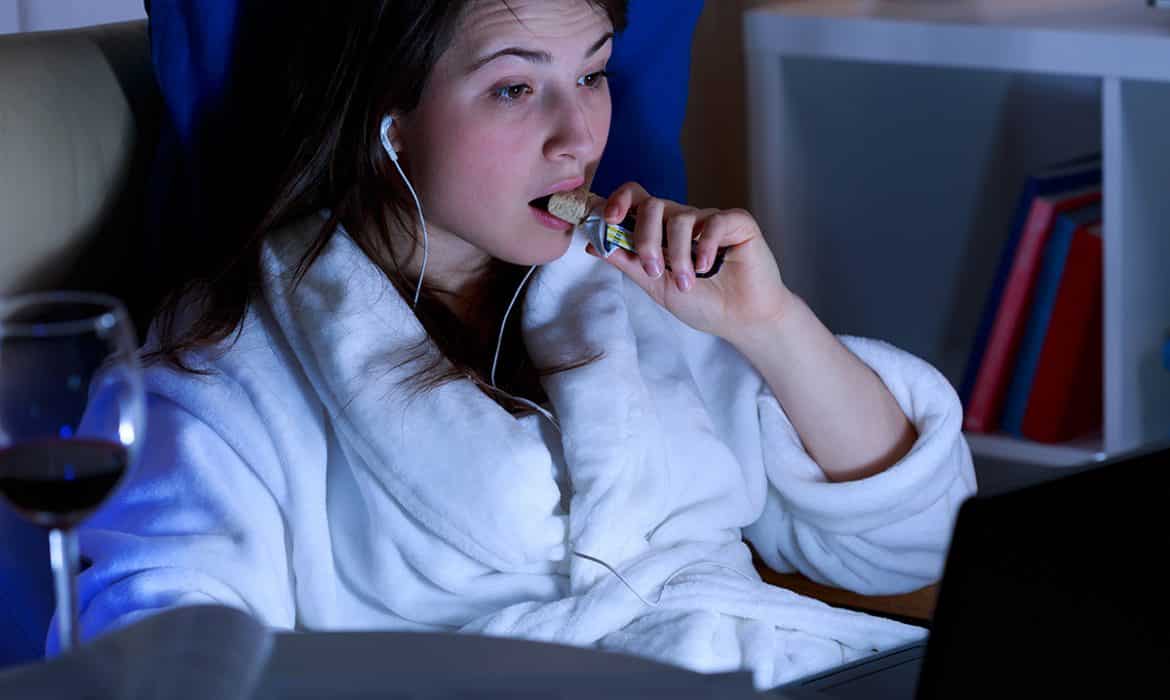 Sleep Deprivation Can Lead to Excess Snacking