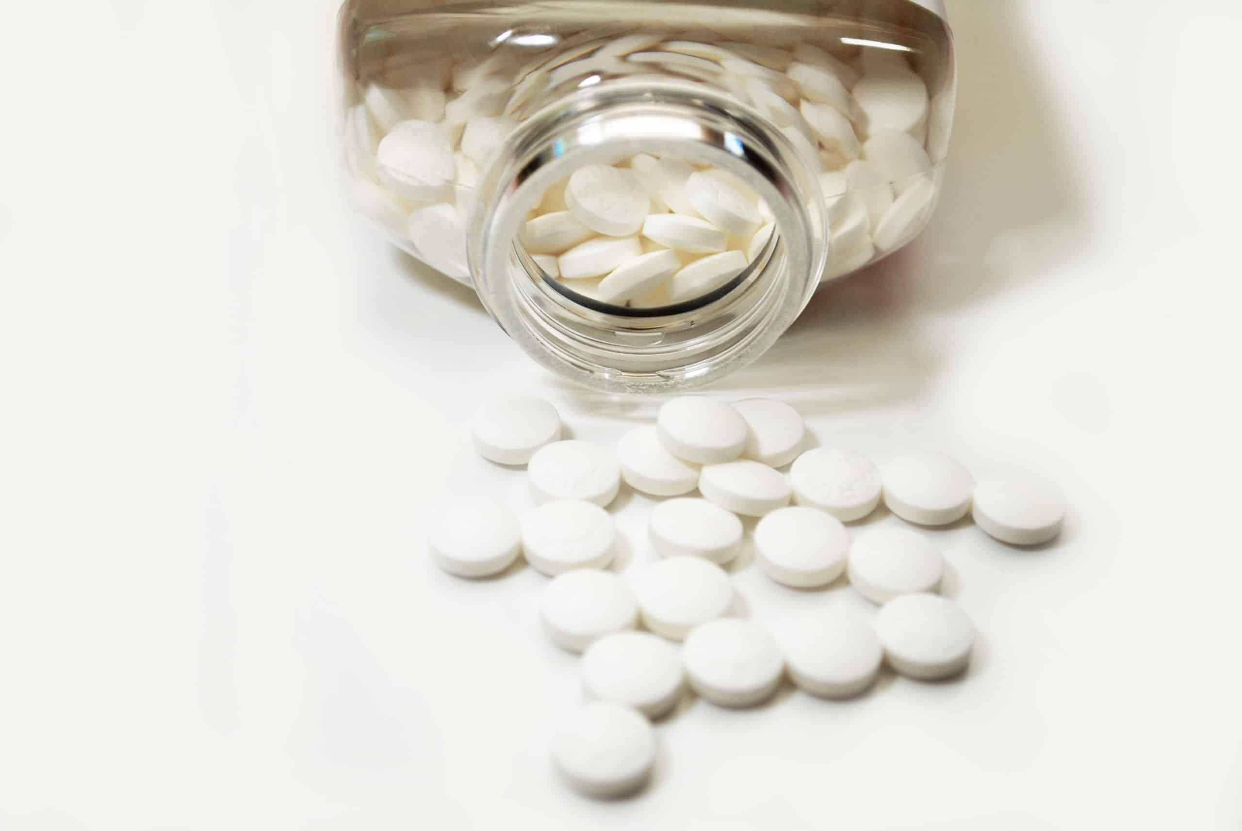 Heart Risk Similar For All NSAIDs Other Than Aspirin Chicago Health   AdobeStock 53018458 Scaled 