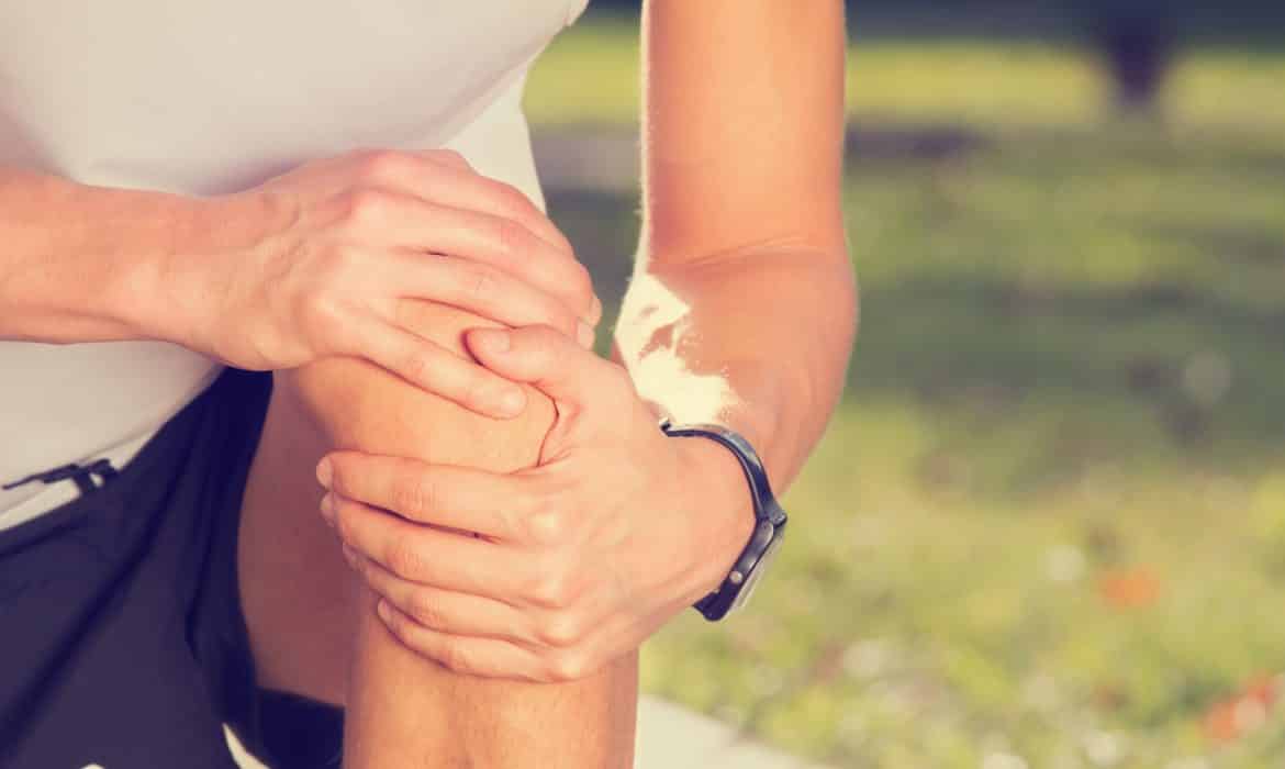 Relieve the knee pain due to ITB syndrome