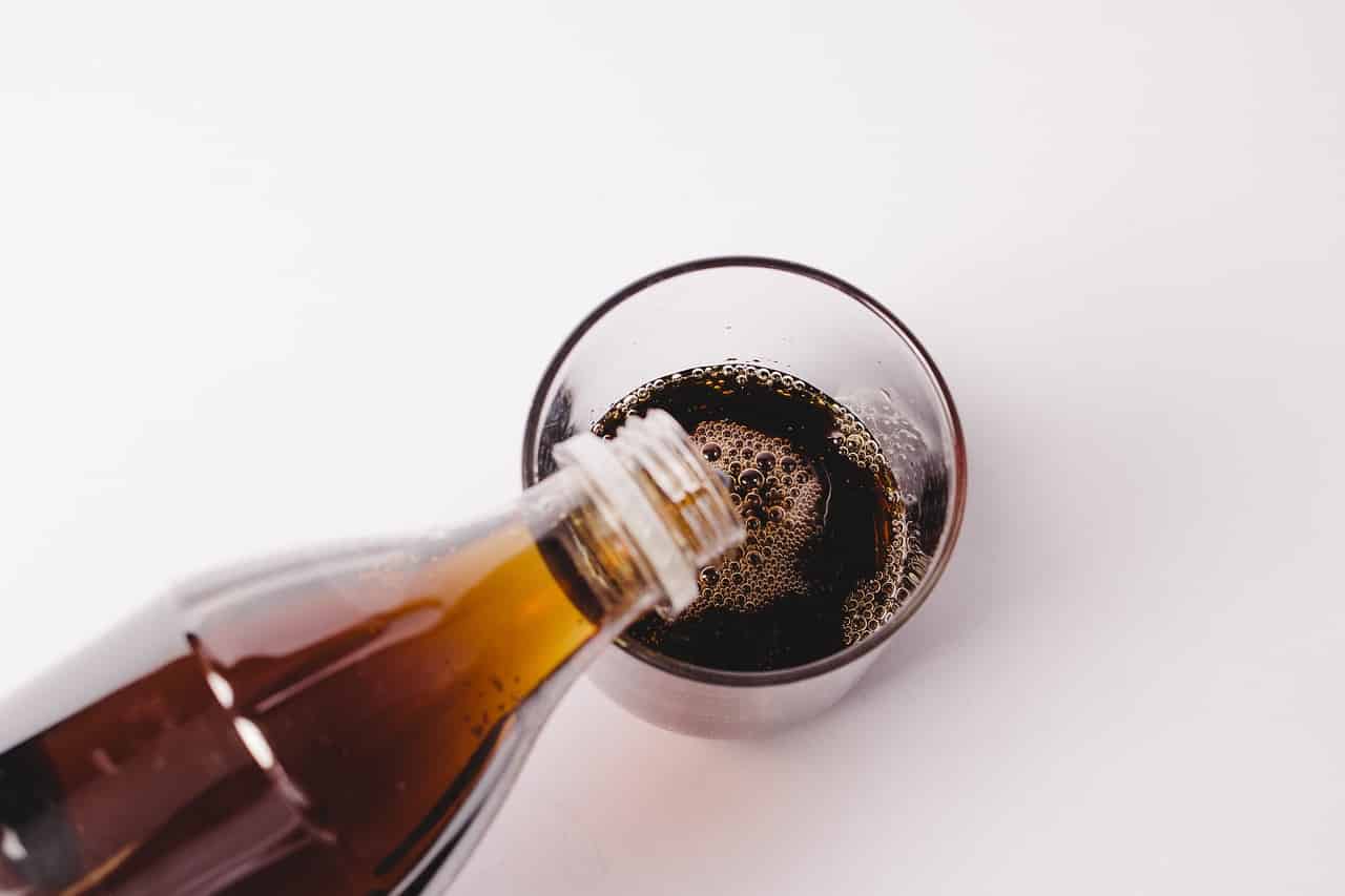 does-drinking-diet-soda-raise-the-risk-of-a-stroke-chicago-health