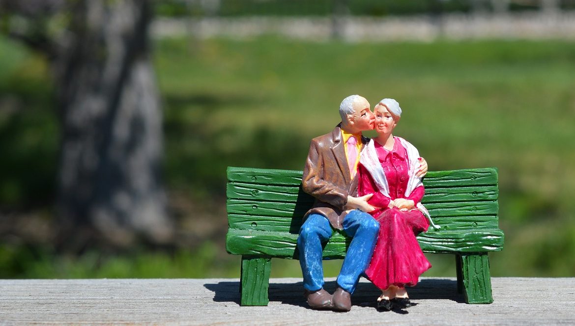 How Couples Can Share Long Term Care Benefits
