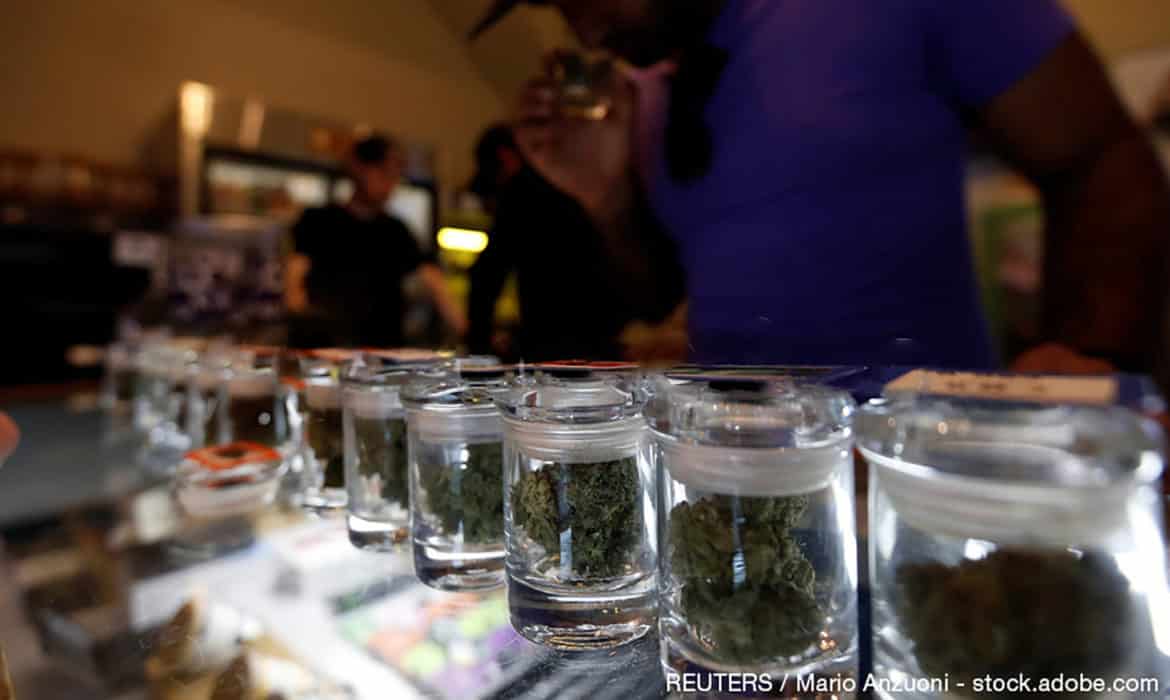 The Pros and Cons of Recreational Marijuana in Illinois: A Health Perspective