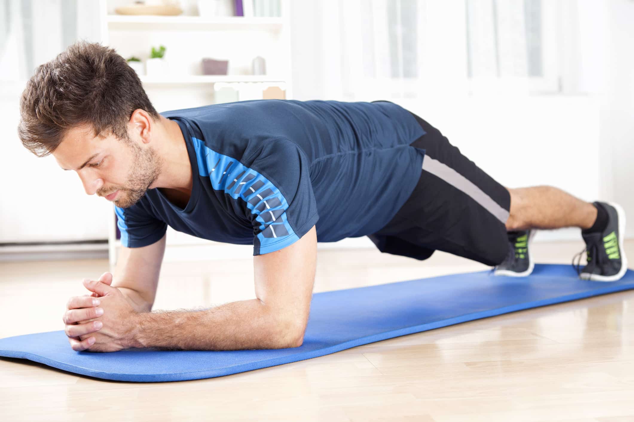 Straight Talk on Benefits of the Plank - Chicago Health