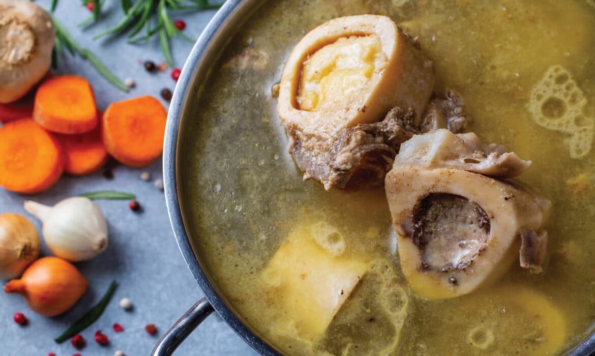 Stock pot with bone broth